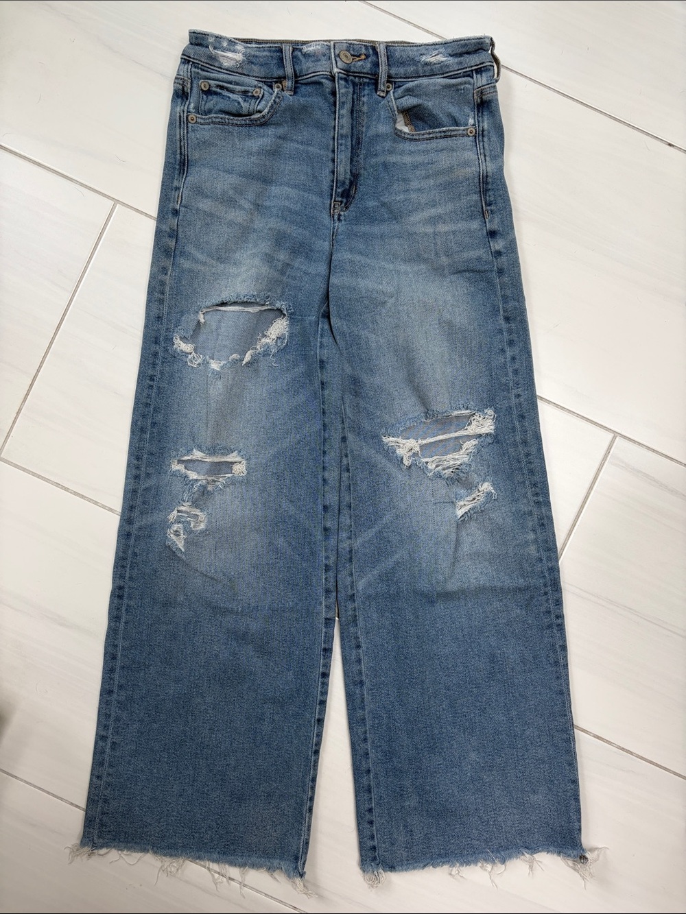 American Eagle Outfitters Distressed Wide-Leg Jeans